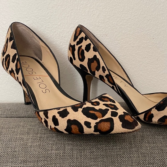 Soul Society Leopard. Print - Size 7.5 B - Picture 1 of 4